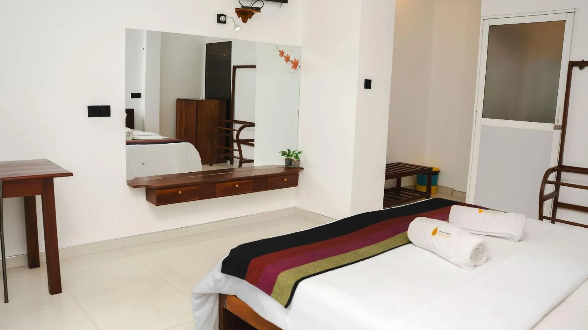 Casa de hóspedes The Panorama Negombo Hotel